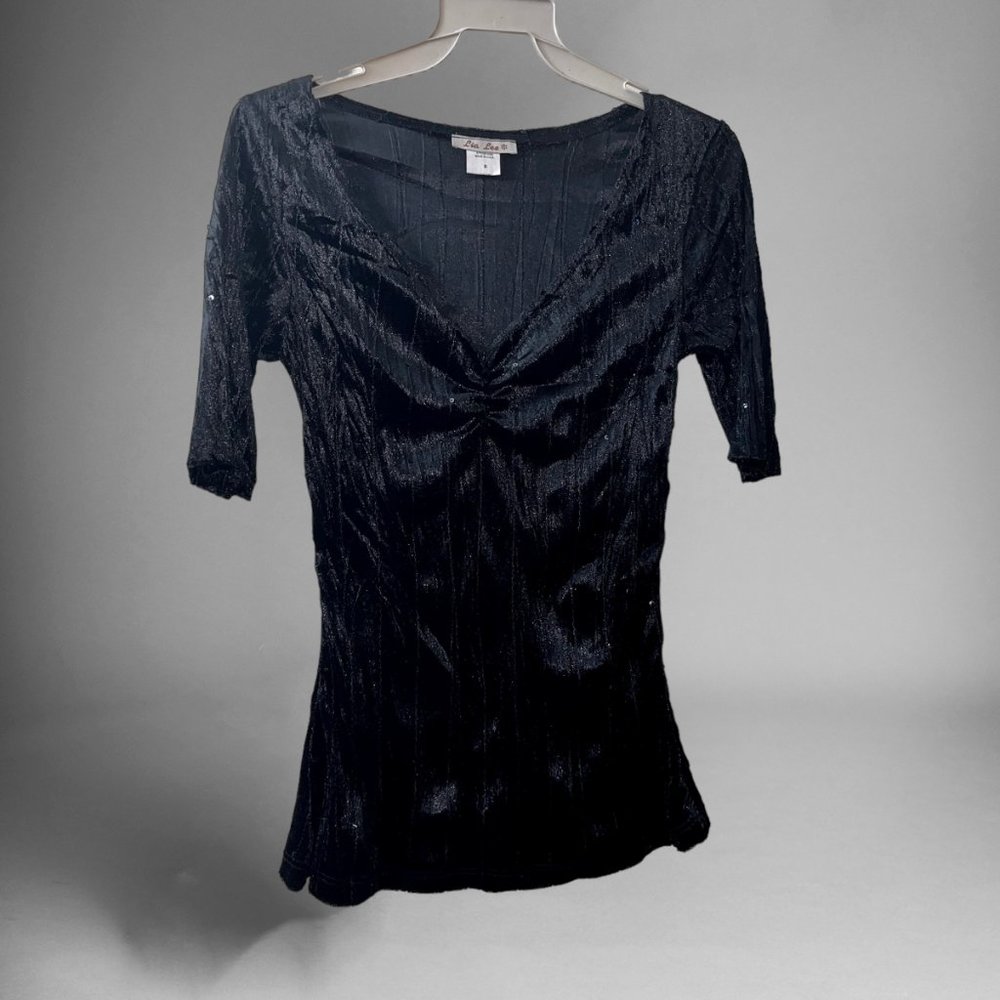 Ladies Tops - Picture 3 of 3
